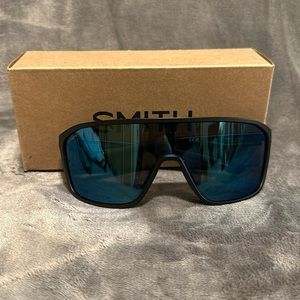 Boomtown With ChromaPop™ lenses polarized
